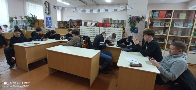 3 марта зав. библиотекой Н.В. Пензина провела классный час  «Гринландия»  (к 145-летию со дня рождения Александра Степановича Грина (1880-1932)
