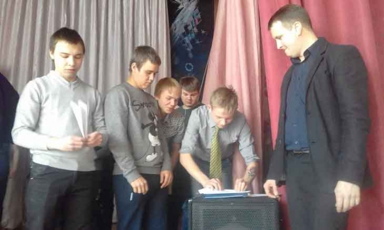 А ну-ка парни!